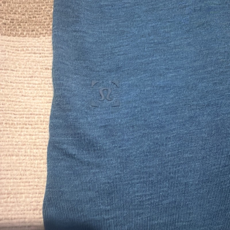 Lululemon 5 Year Basic Mens Long Sleeve Henley Heathered Pewter Blue, Size L/XL gallery