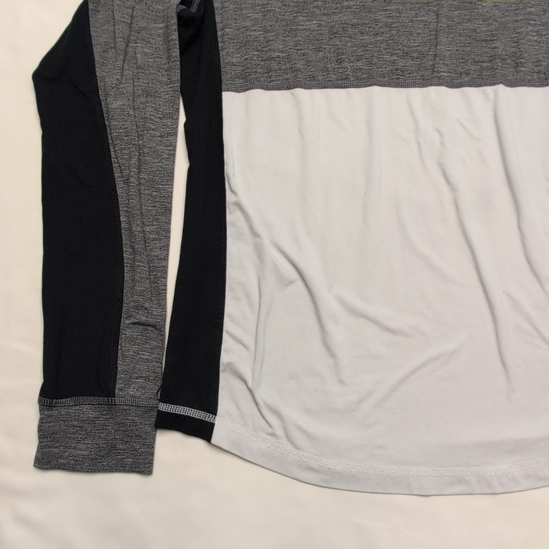 American Eagle FLEX Men's M Long Sleeve Crew Neck Colorblock Stretch T-Shirt gallery