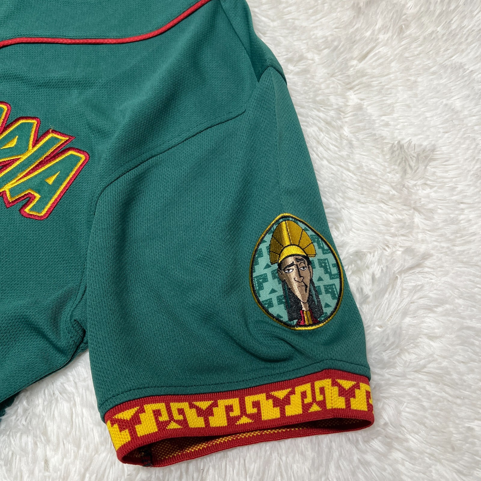 DISNEY EMPERORS NEW GROOVE KUZCO BASEBALL JERSEY SHIRT BOXLUNCH gallery