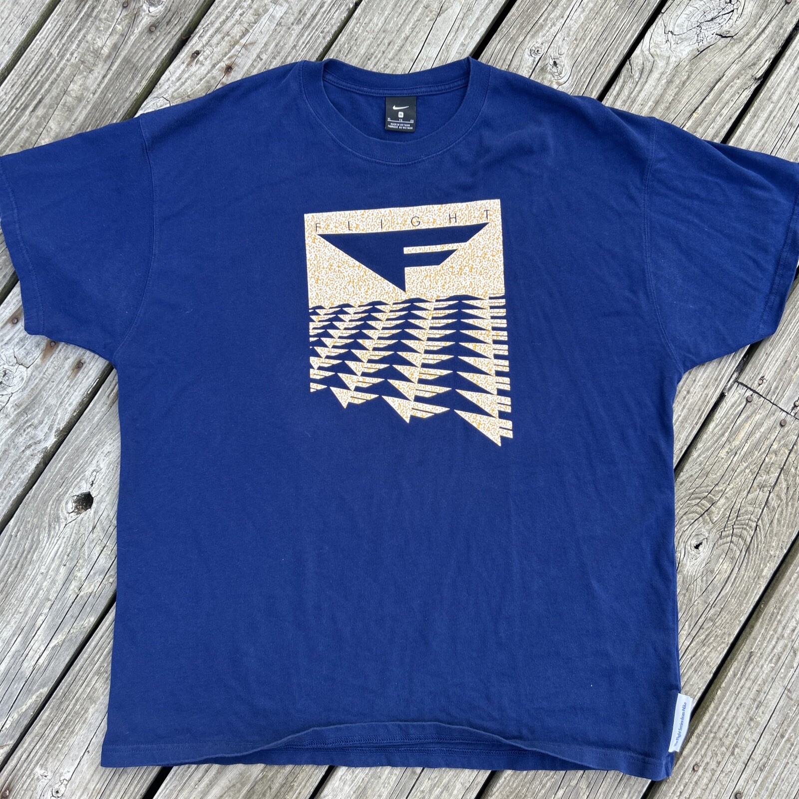 Vtg 90s The Flight Series From Nike Mens Basketball Blue Loose Fit T Shirt gallery