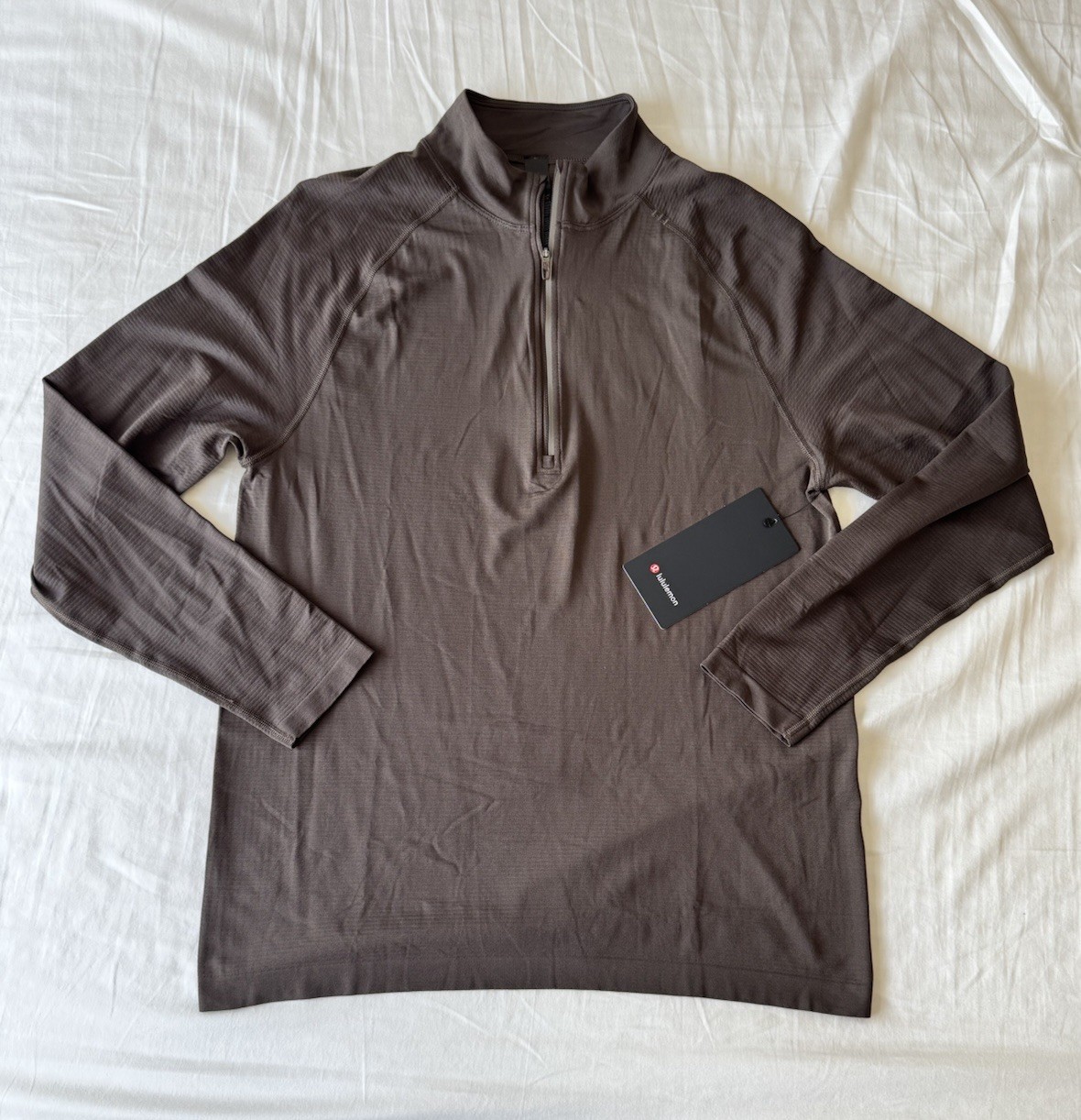 New Lululemon Metal Vent Tech Half Zip Pullover Size Medium Walnut Crunch Brown gallery