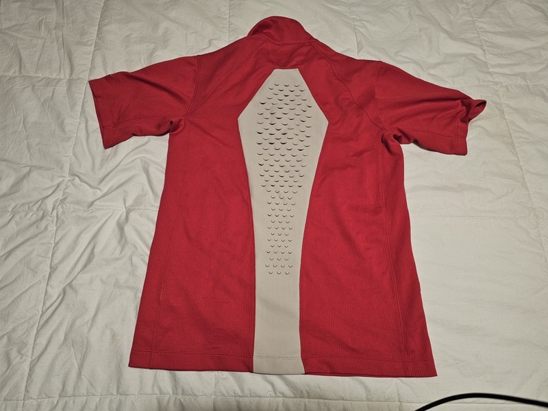 Nike Fit Dry 1/4 Zip Peformance Shirt Size Men's Medium gallery