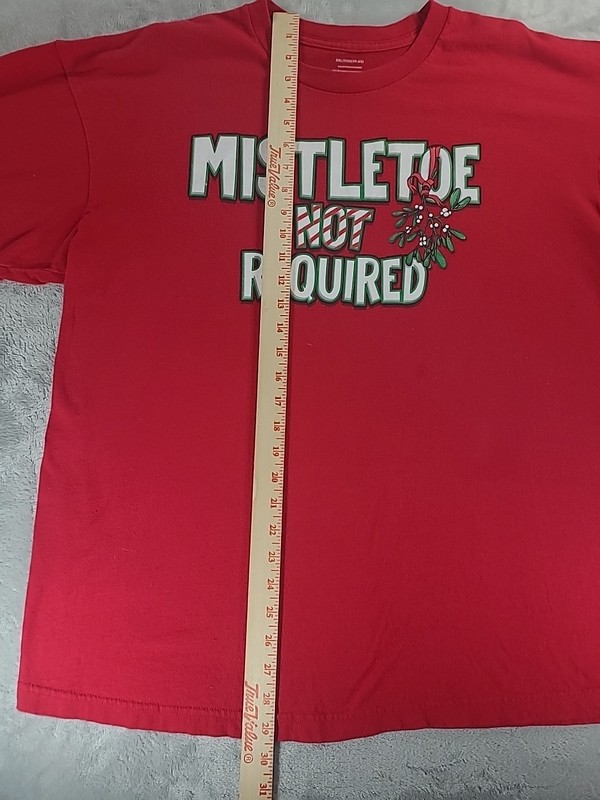 Mistletoe Not Required Holiday Tshirt Red Short Sleeve Sz 2XL (50-52) Christmas gallery