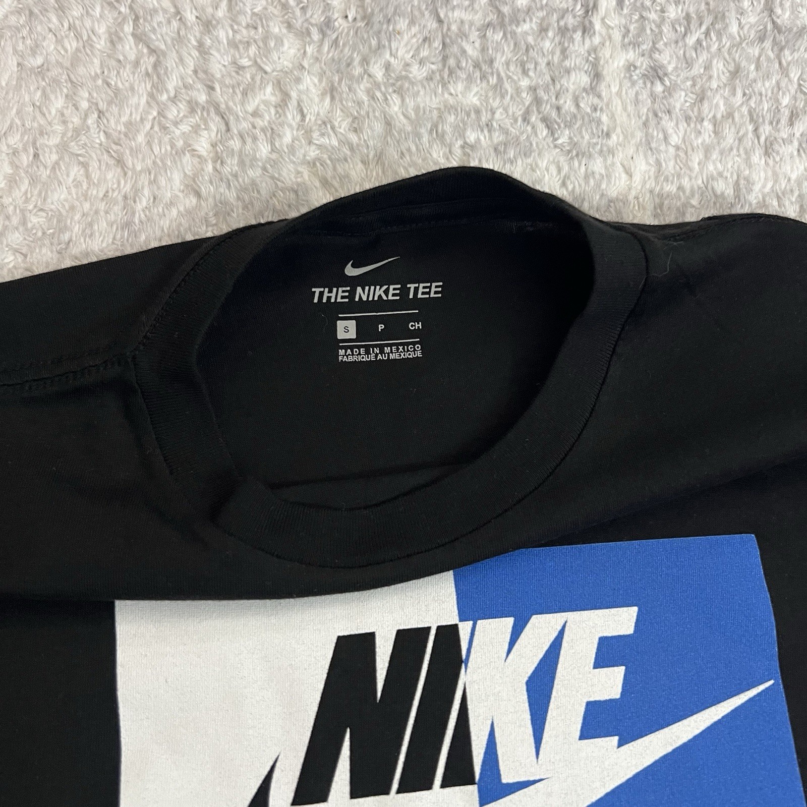 Nike Air Men's Athletic Short Sleeve Color Blocked Logo Graphic T-Shirt - Mens S gallery