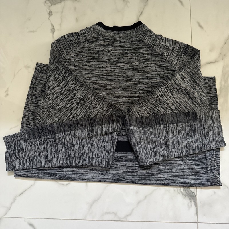 Nike Golf Dri-FIT Quarter Zip Pullover Grey And Black Long Sleeve Athletic Top gallery