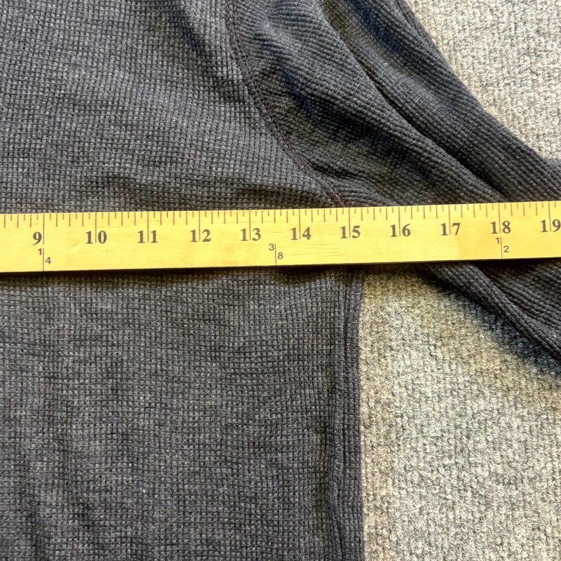 G.H. Bass & Co. Thermal Top Mens Small Gray Waffle Knit Long Sleeve Performance gallery