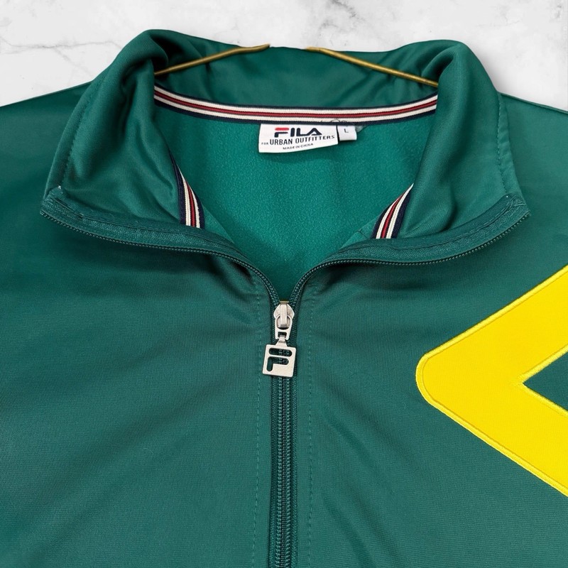 FILA Urban Outfitters 1/4 Zip Track Pullover Large Green Red Yellow Logo 90s EUC gallery