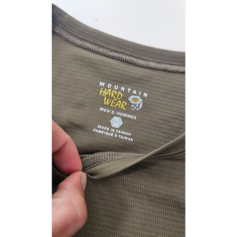 Olive green mountain hardwear performance wicking t shirt packable sz XL hiking gallery