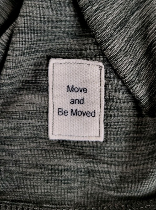 Vuori Ease Performance 1/4 Zip 2.0 Long Sleeve Stretch Green Pullover Size M gallery