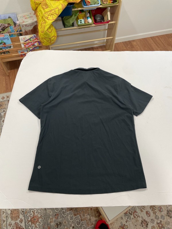 Lululemon Evolution Polo Technical Sweat-wicking Fabric Men's Medium Dark Blue gallery