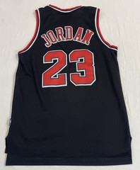 Mitchell & Ness Hardwood Classics Michael Jorden #23 Basketball Jersey Black S