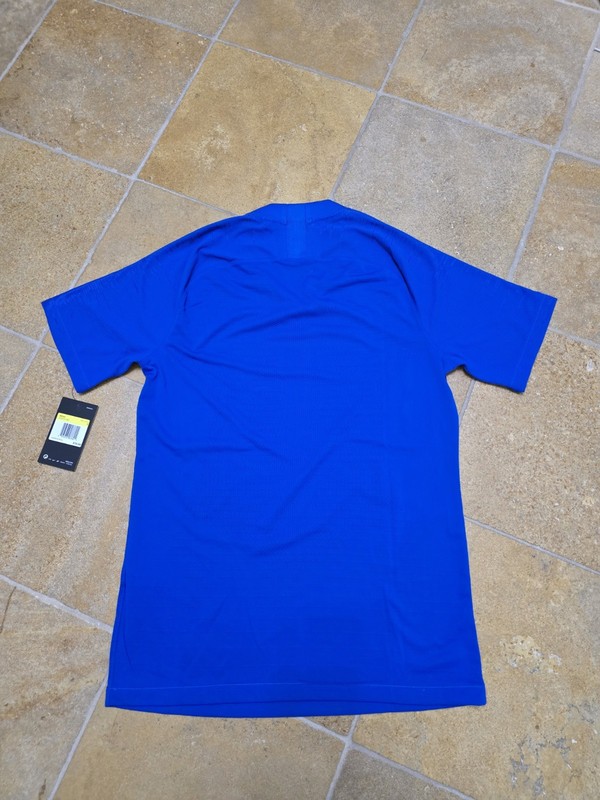 Nike Vaporknit II Soccer Shirt Jersey Game Royal Blue Men Small AQ2674-480 $70 gallery