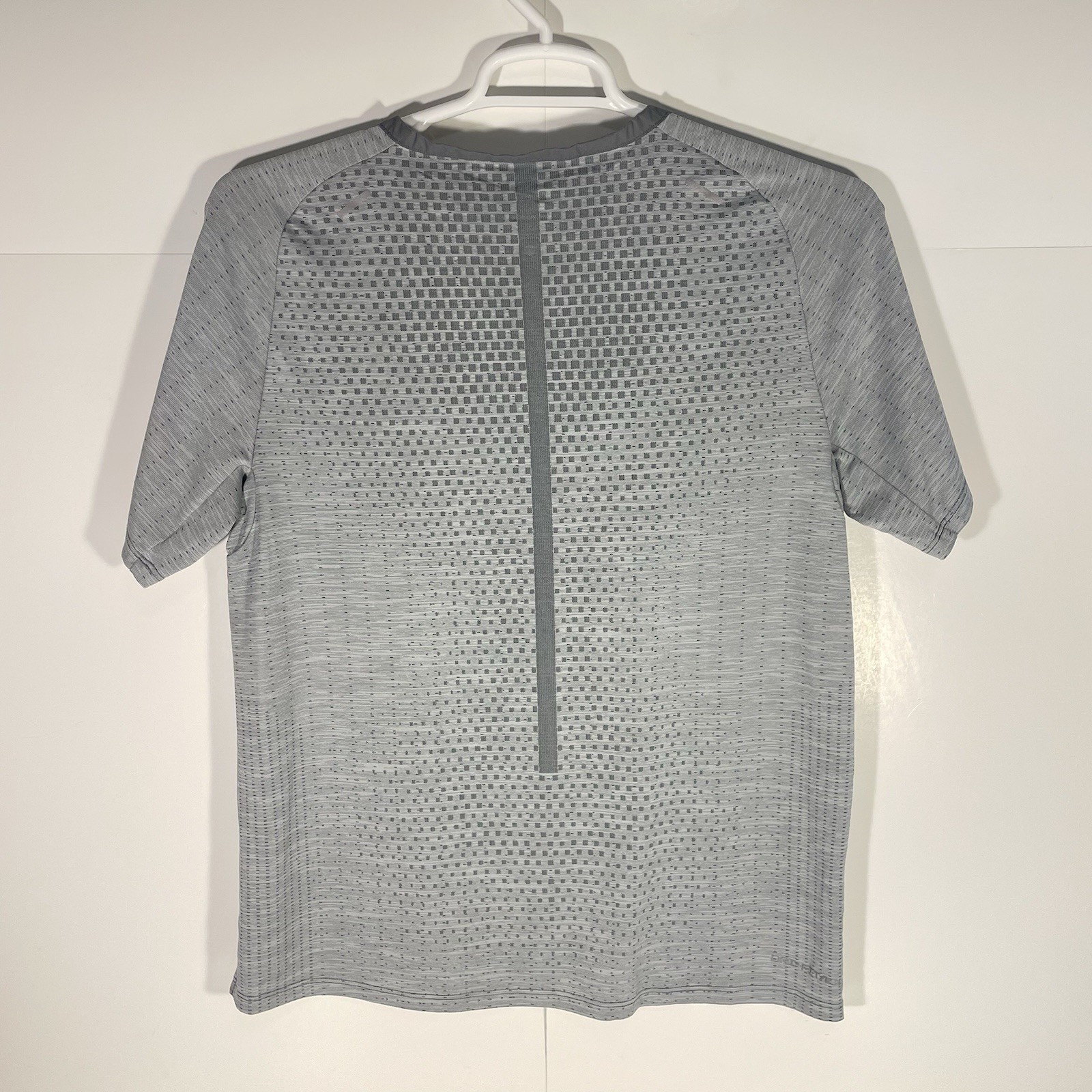 Nike Dri-FIT ADV Running Shirt Mens Medium Gray Short Sleeve Athletic DM4753-084 gallery