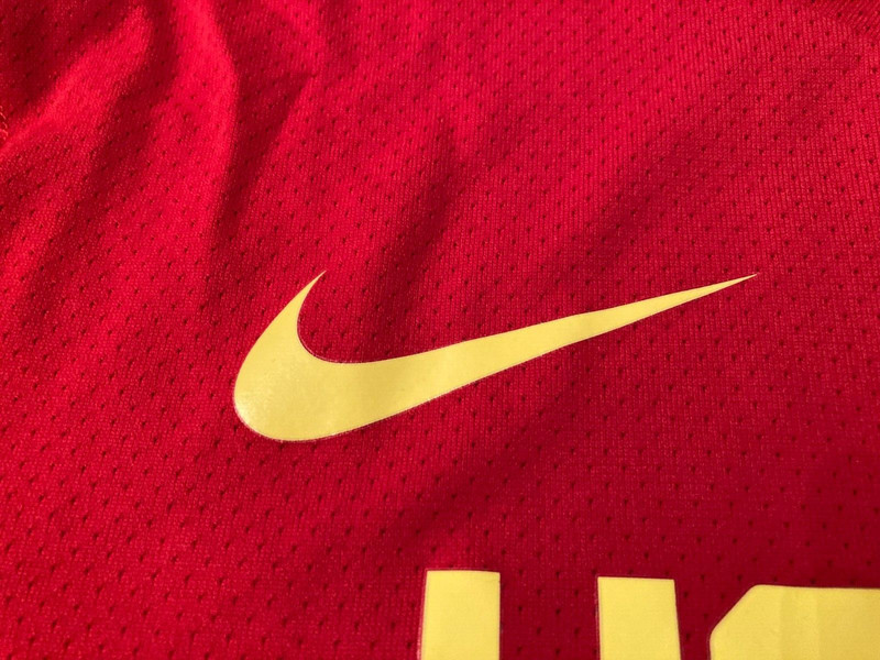 NIKE TEAM ISSUED UGANDA PRO RED RUNNING SHIRT TRACK FIELD 882278-601 MENS MEDIUM gallery