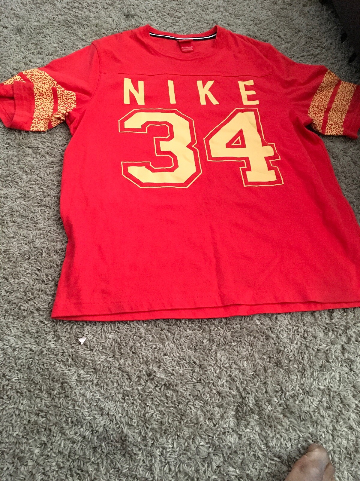 Nike Short Sleeve Shirt RN# 56323 Extra Large Number 34 On Shirt gallery