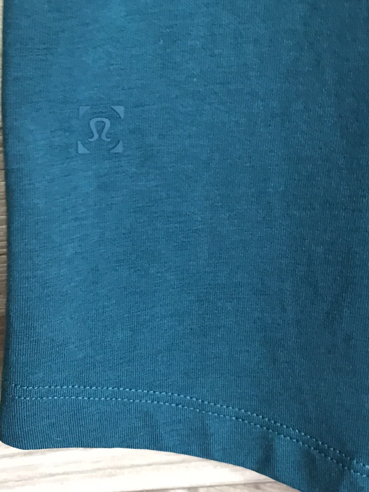 Lululemon 5 Year Basic T Shirt *Vitasea Size L Flowy River Laguna LGUN 82900 gallery
