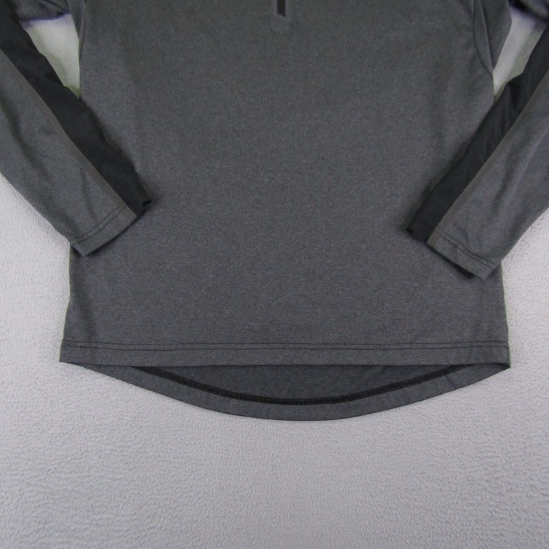 Sunice Jacket Mens Medium Gray Black Performance 1/4 Zip Pullover Golf Sweater gallery