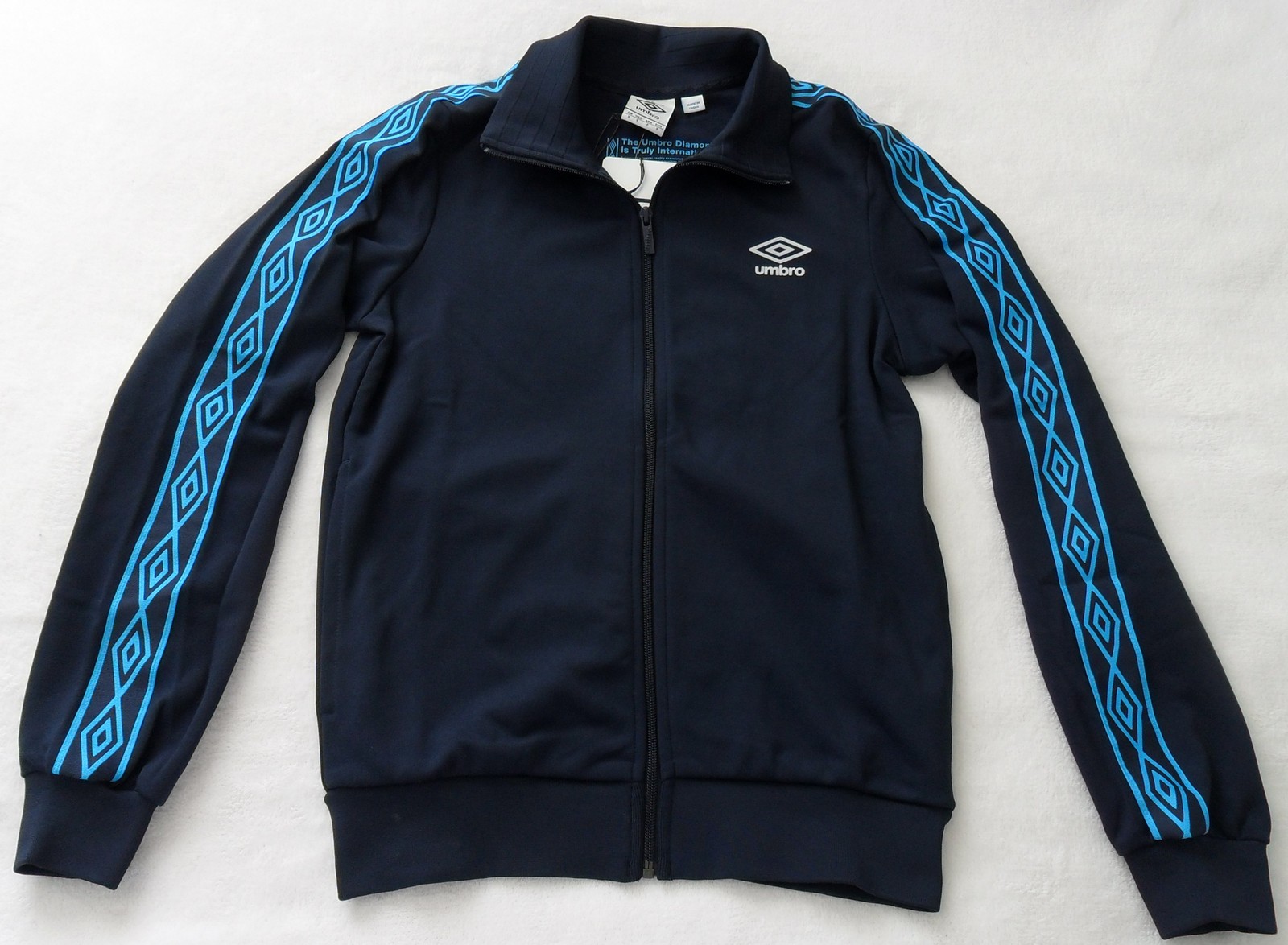 NEW~Umbro 1350 DIAMOND ICON TAPED Track sweat shirt Jacket soccer Top~Men sz Med gallery