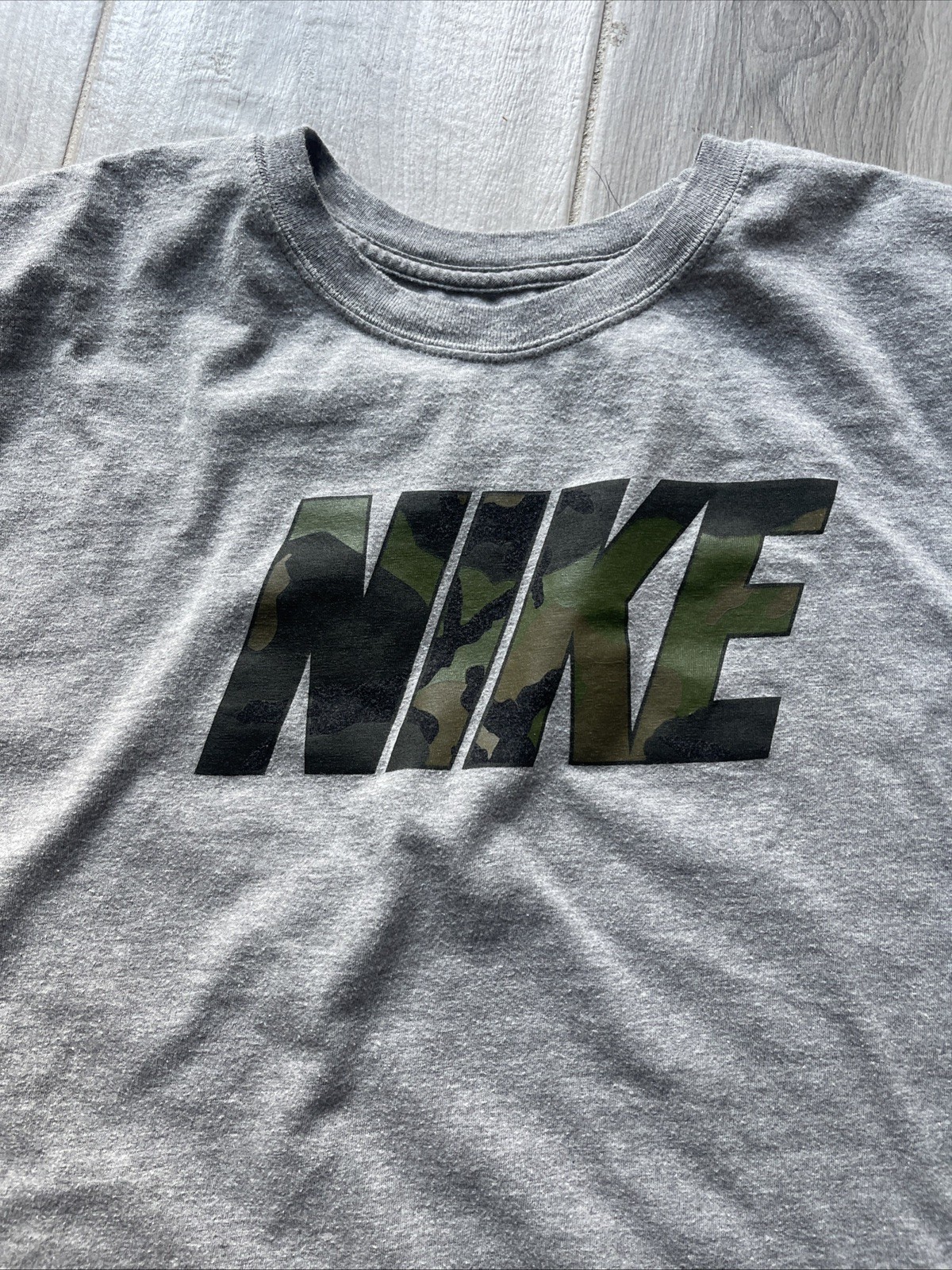 Nike Men's Gray Dri-FIT T-Shirt Camo Logo Athletic Gym Size XXL gallery