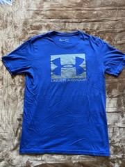 Under Armour HeatGear Men’s Loose Fit Lightweight Graphic Logo Tee Blue S