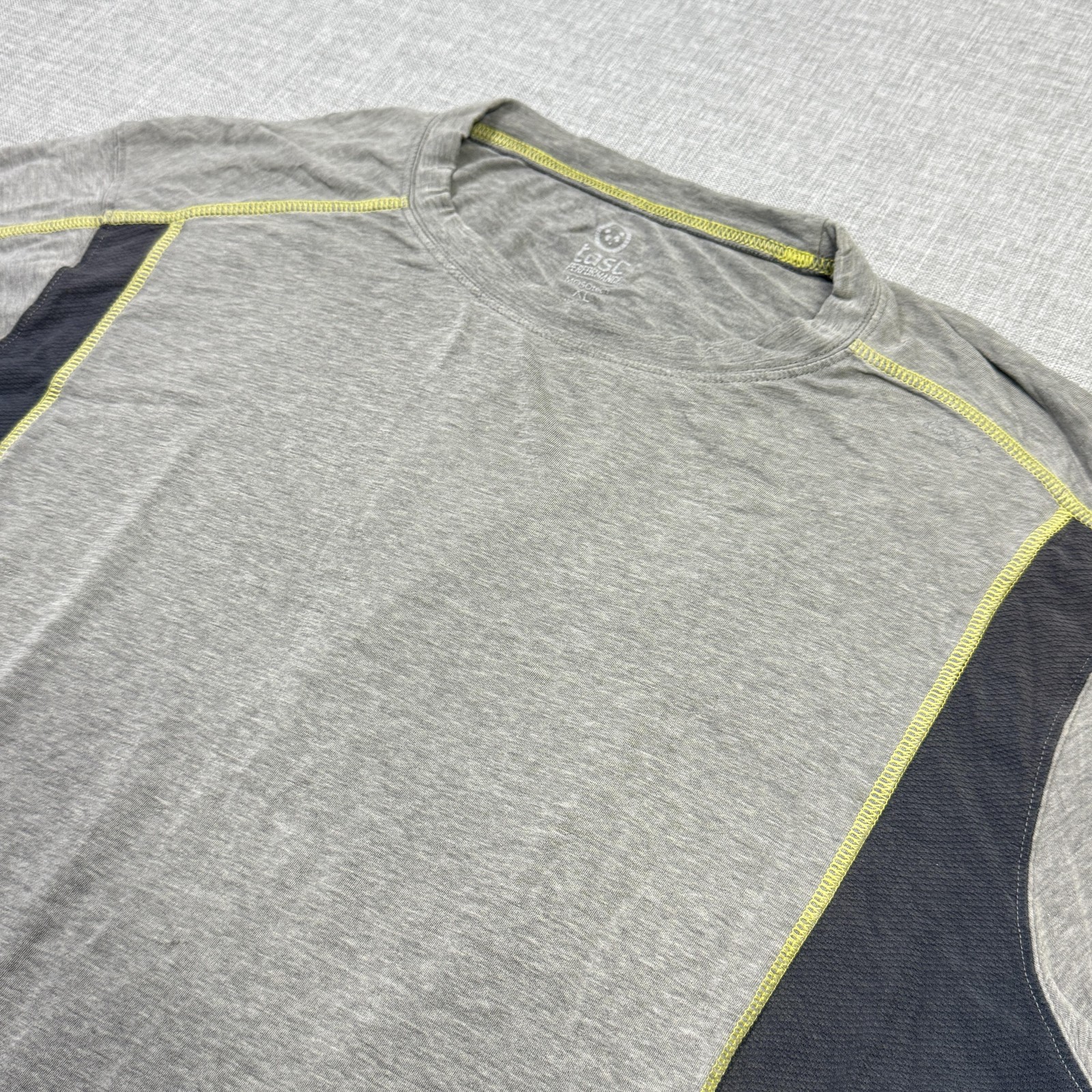 Tasc Performance Shirt Mens XL Gray Short Sleeve Crewneck Moisture Wicking gallery