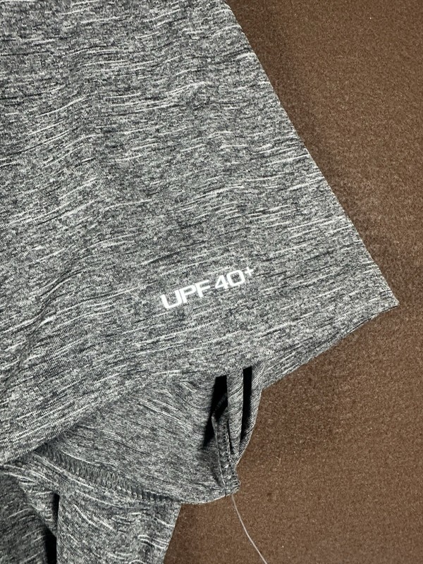 Nike Swim Mens Dri-FIT UPF 40+ Heathered Hydroguard Shirt Gray Sz XXL Activewear gallery
