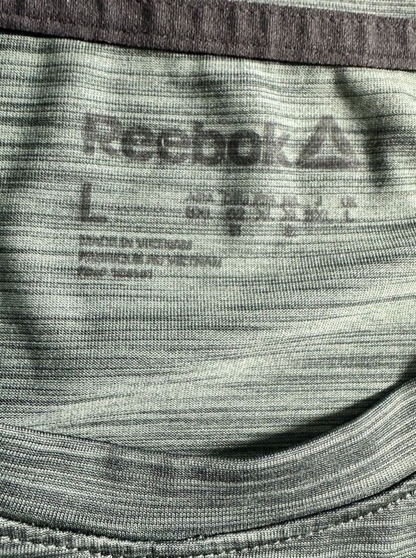 Reebok Men’s Large Lightweight Workout Shirt Heather Olive Gray Short Sleeve Tee gallery