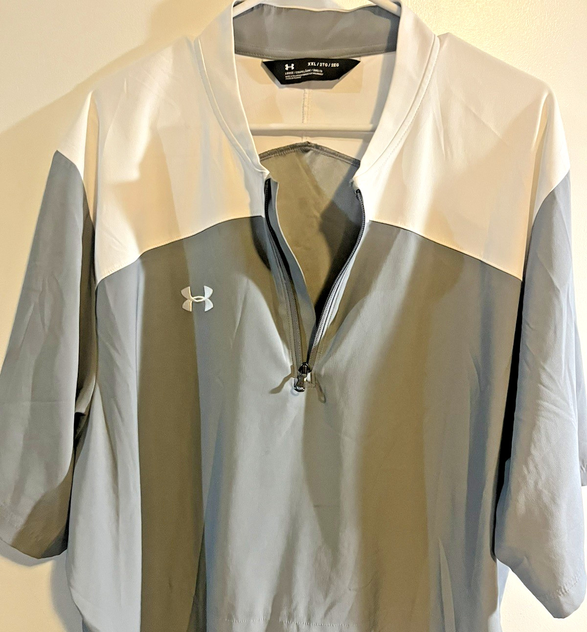 Under Armour Short Sleeve Three Quarter Zip Pull Over - Loose Fit - XXL gallery