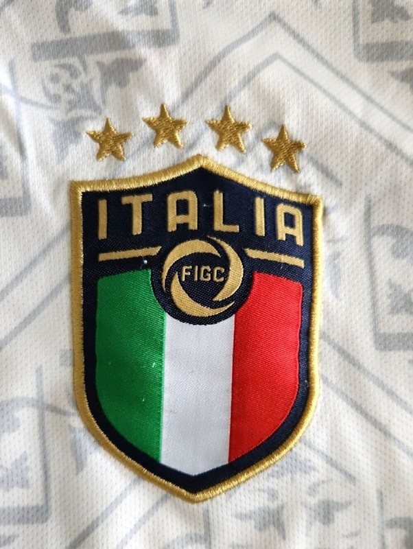 Italy National Team Football 2020/2021 Away Jersey Puma Soccer Size M Italia gallery