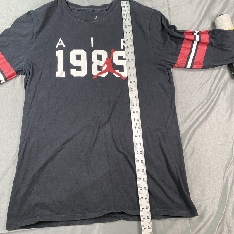 Mens Nike Air Jordan AIR 1985 Black White Red Longsleeve Shirt Size L Large gallery