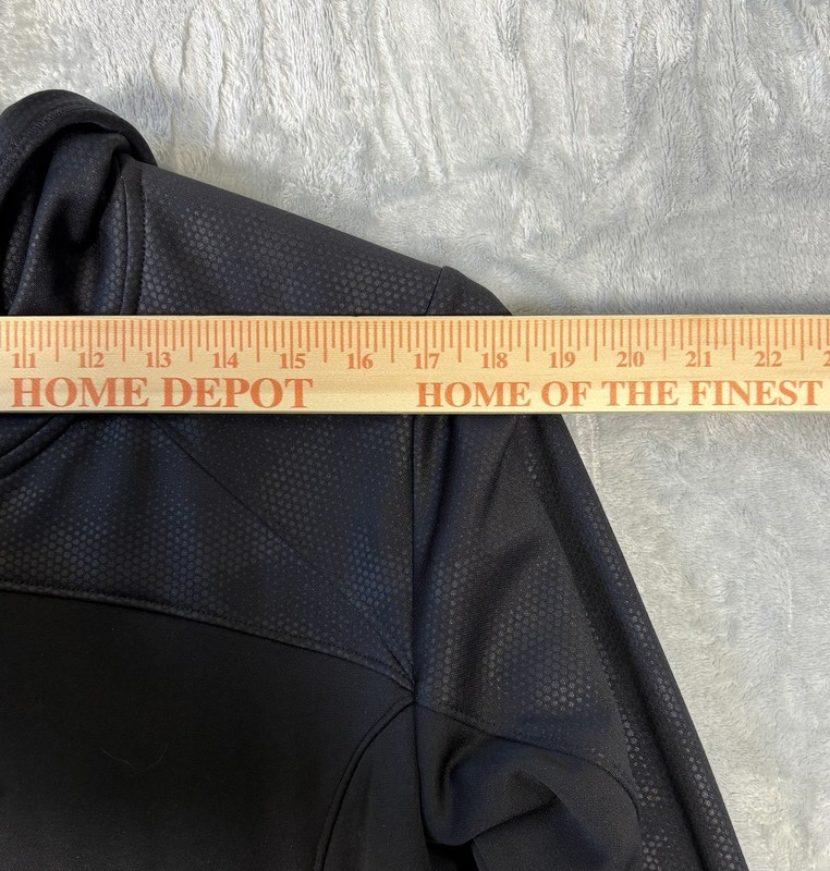 BCG Men’s Long Sleeve Sweatshirt Hoodie Black Size L Leisure Athletic Wear gallery