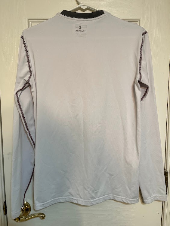 New Balance Men's Medium White Athletic Performance Shirt Long-Sleeve gallery