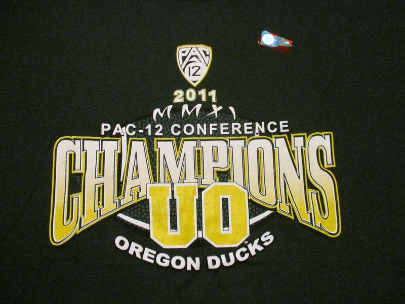 UNIVERSITY of OREGON DUCKS FOOTBALL 2011 PAC-12 CONFERENCE CHAMPS T-SHIRT LG NEW gallery