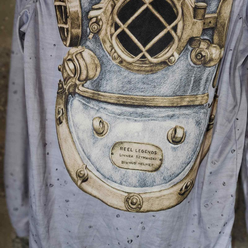 Reel legends Linnea Szymanski diving helmet long sleeve shirt SMALL gallery