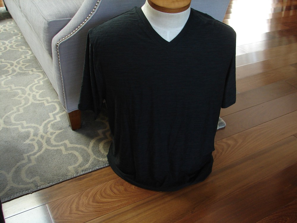 Mens LEG3ND Breathe Short Sleeve Activewear V Neck Shirt Size XL Heathered