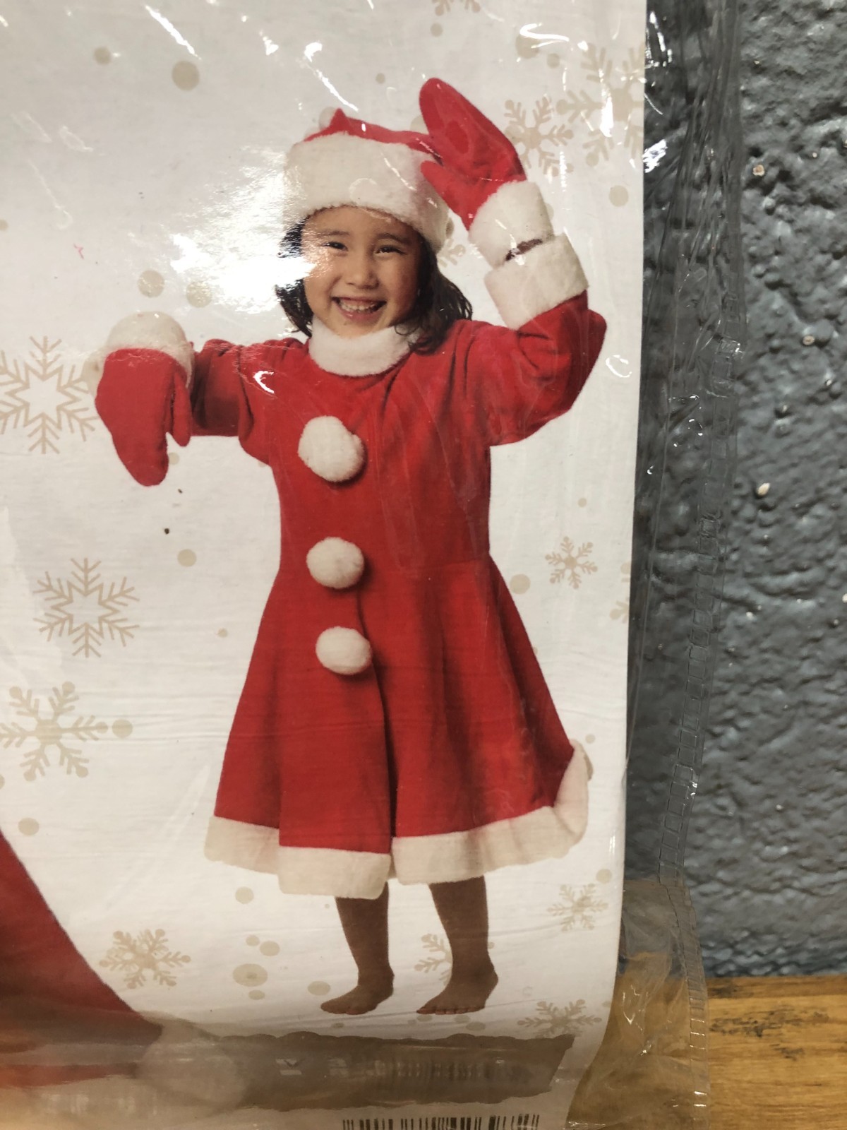 Christmas Costume For Kids - Size 3/4 Years gallery