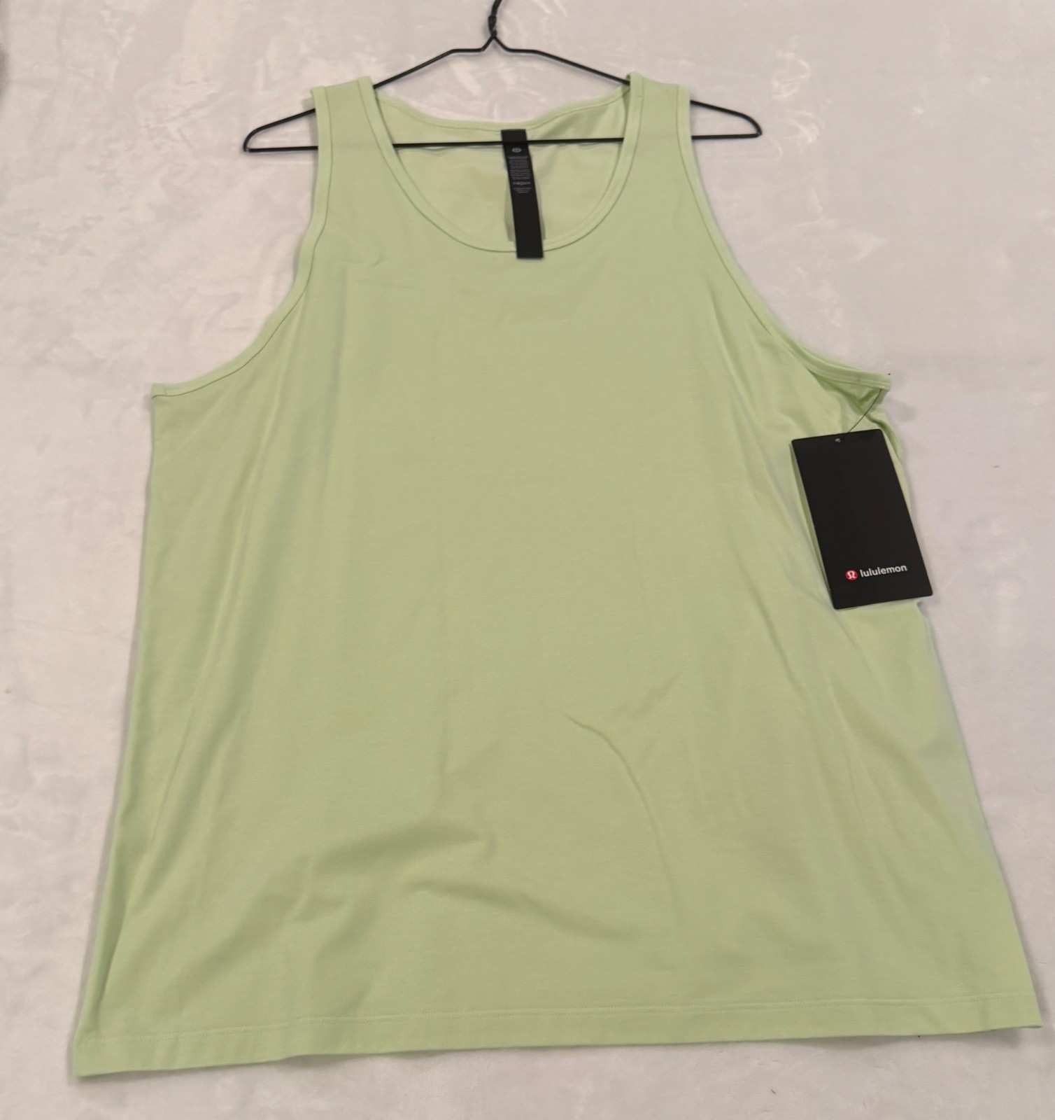 Lululemon Tank Mens Large L Fundamental Green Kohlrabi KOGR gallery