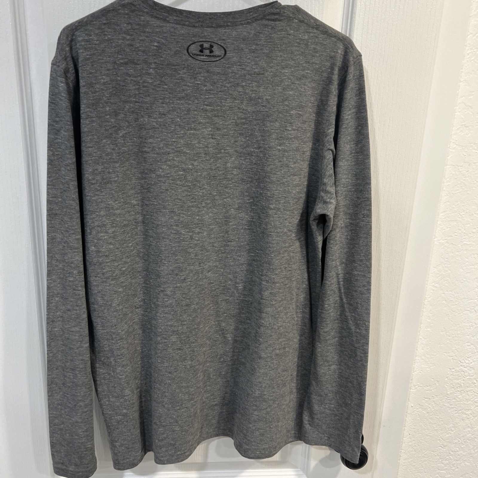 Under Armour Men's Grey Long Sleeve Shirt UCLA Bruins, Size M Used gallery