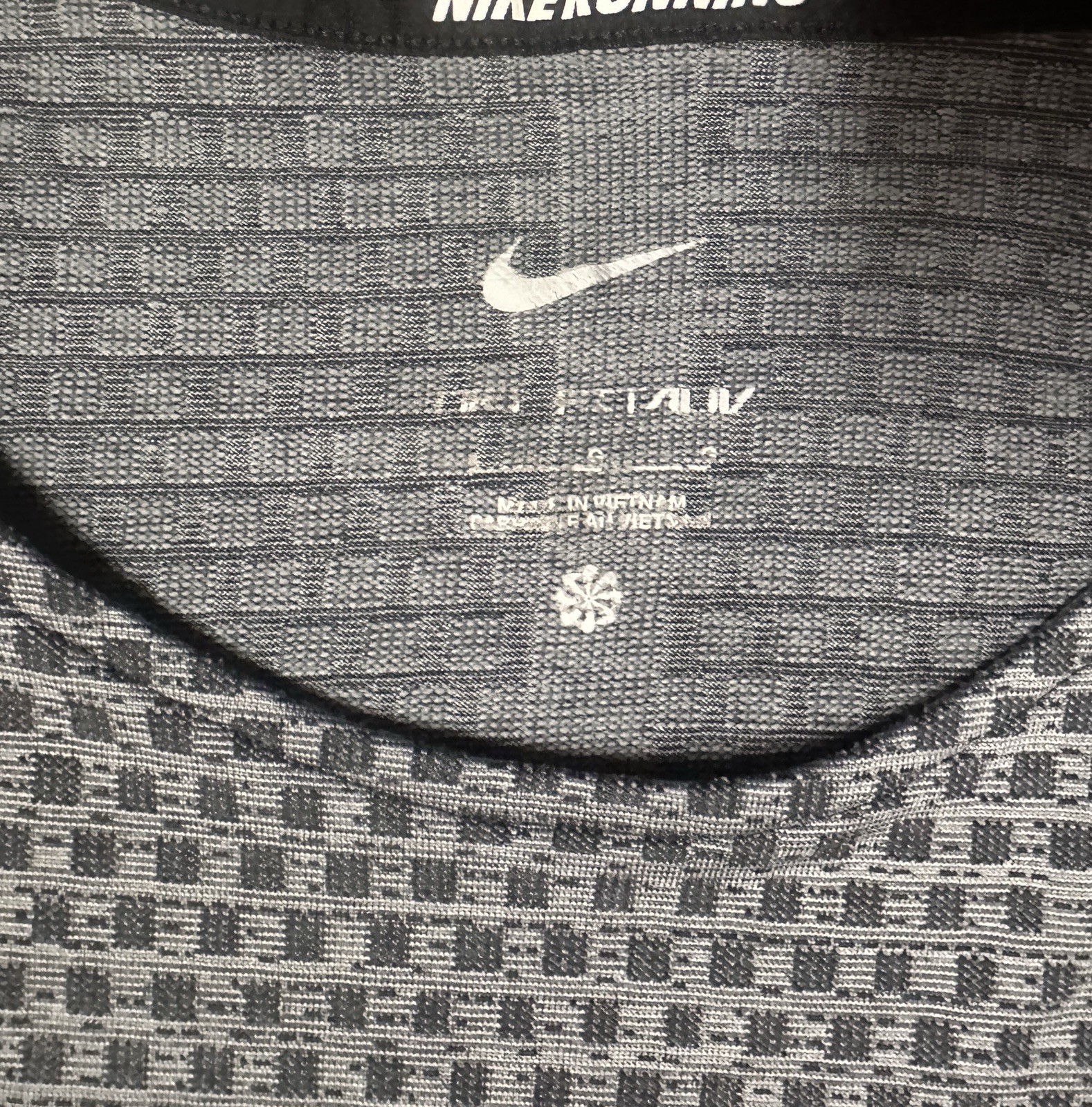 Nike Tech Knit Dri-FIT ADV Short-Sleeve Running Shirt Grey Size Large gallery