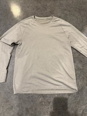 Lululemon Medium Metal Vent Tech Long Sleeve