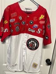 Headgear Classics Negro League Baseball Jersey XL Red White Patch Button-Up NWT