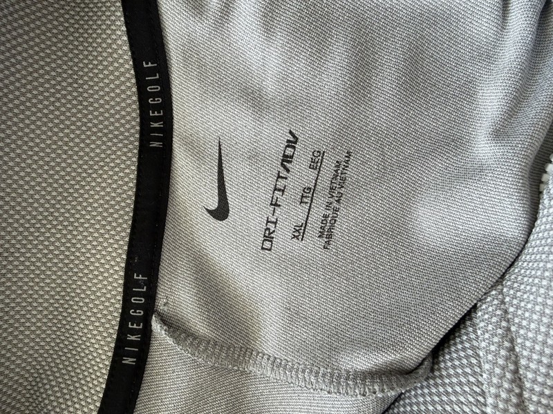 Nike Golf Men’s XXL 1/4 Zip Pullover Dri Fit ADV Vapor Gray gallery