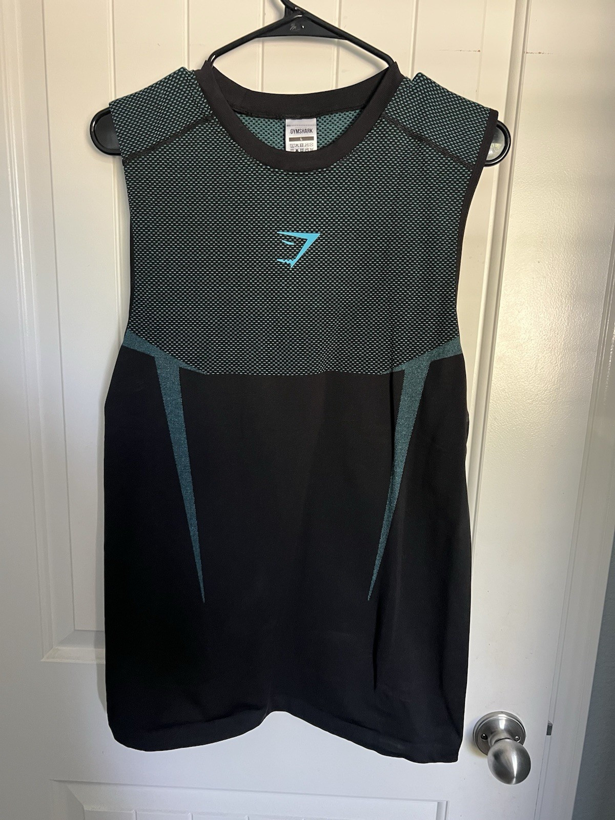 Gymshark Onyx V5 Blue cutoff *sold out* size L gallery