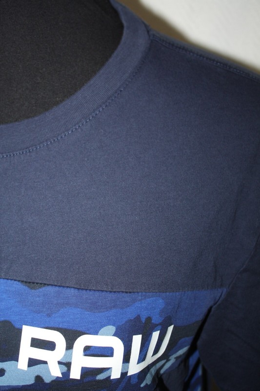 G Star Raw Sz S Dark Blue Knit Spell Out T-Shirt Blue Camo Accents gallery