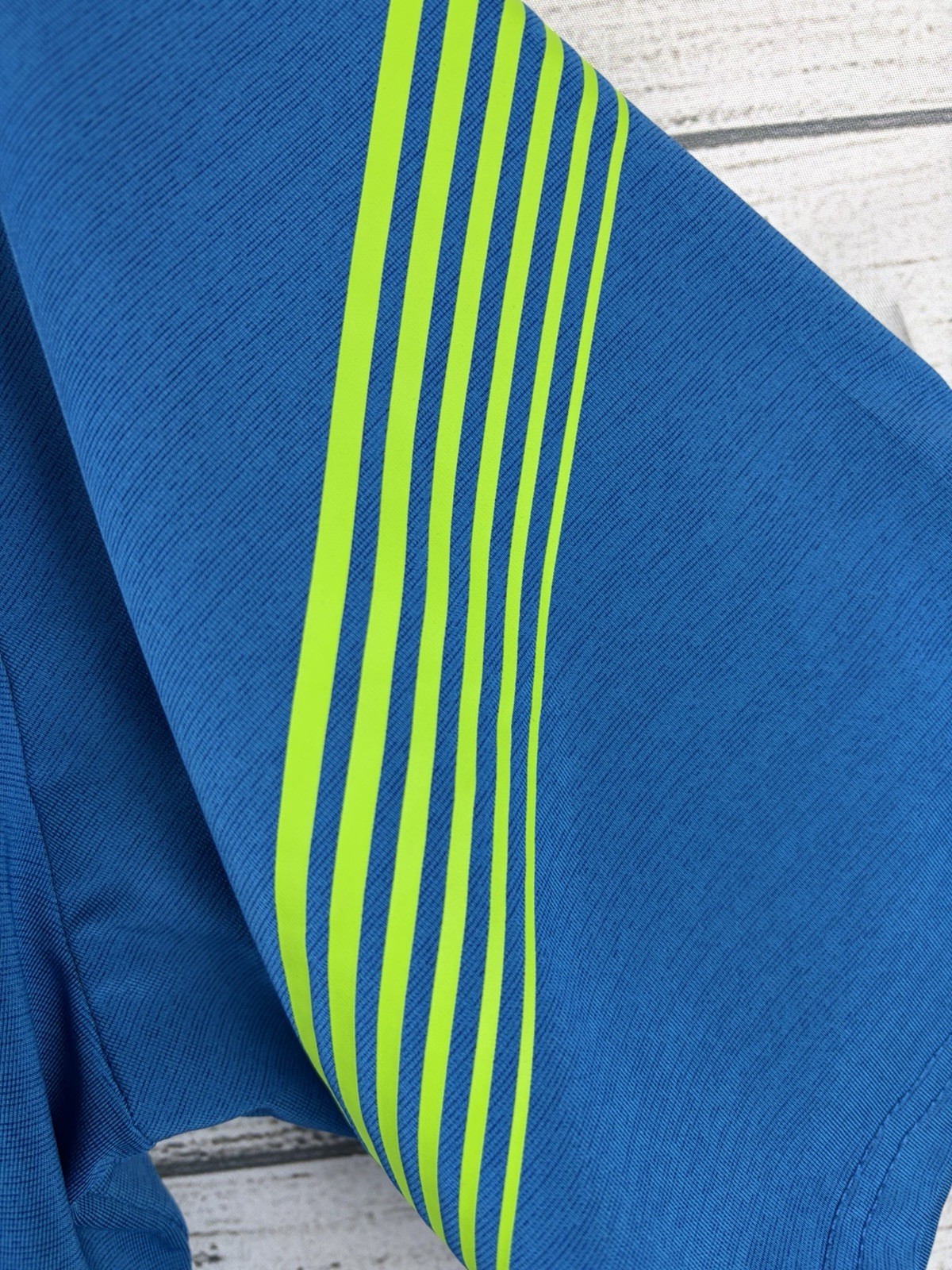 Liberty Pro Men's Short Sleeve Polyester Blend Blue Green Stripes Size M gallery