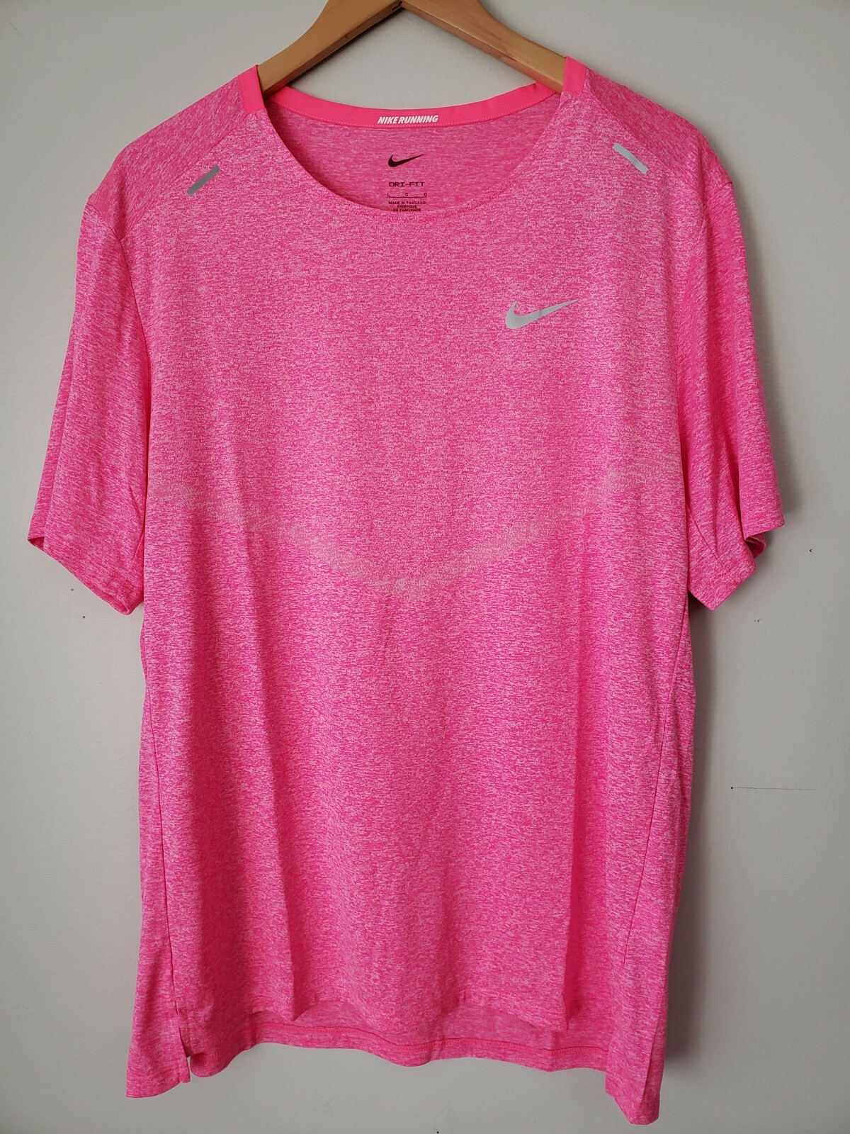 Nike Dri-FIT Rise 365 Size XLarge Running T-Shirt CZ9184-640 Pink Heather gallery