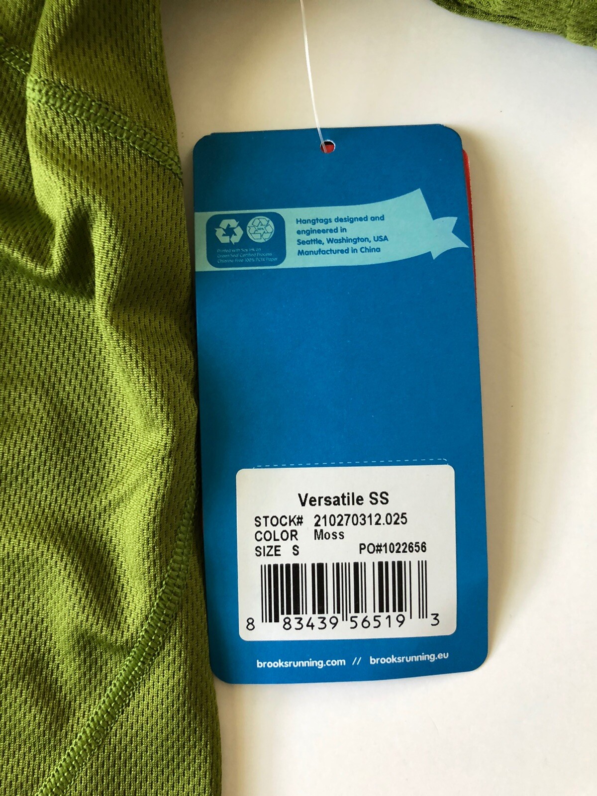 Brooks Shirt Mens SmallVersatile Running Short Sleeve  Activewear gallery