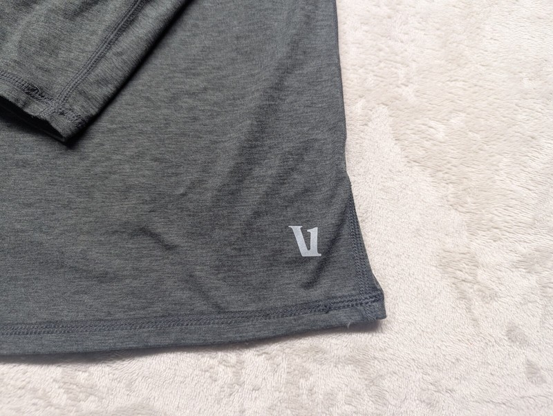 Vuori Ease Pullover Mens Large Gray Performance Half Zip Long Sleeve gallery