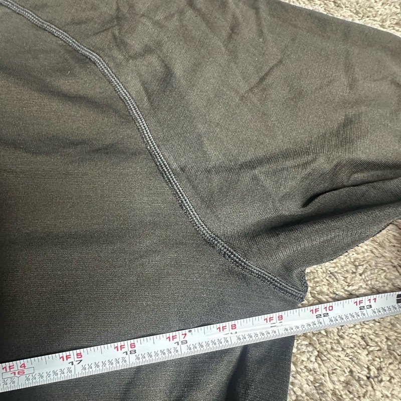 Lululemon Metal Vent Tech V-Neck Short Sleeve Shirt XL black athletic active gallery