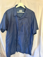 Columbia Omni-Shade Men’s Blue Short Sleeve Button-Up Shirt Pockets XL